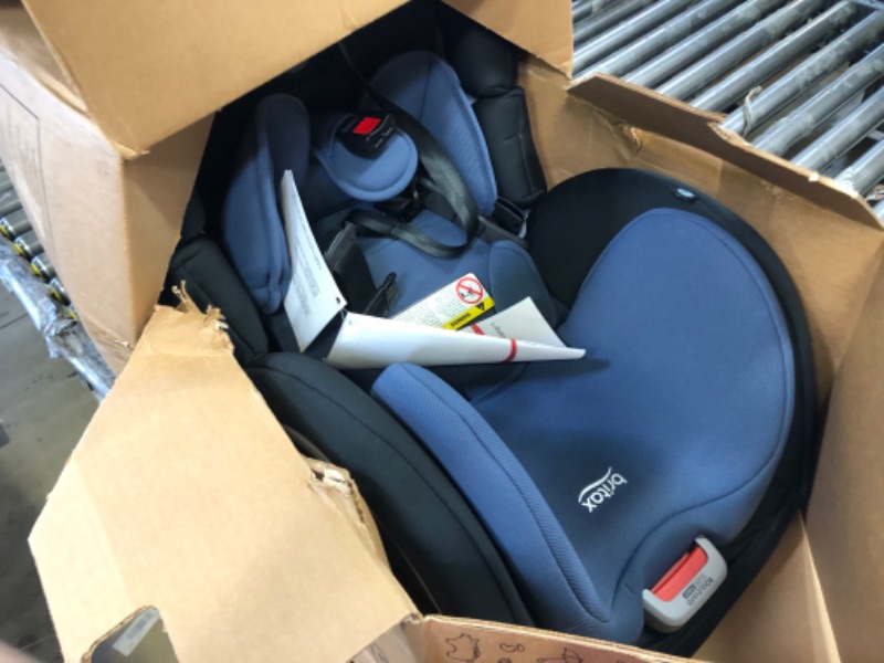 Photo 2 of Britax Boulevard Clicktight Convertible Car Seat, Blue Contour SafeWash Boulevard Blue Contour