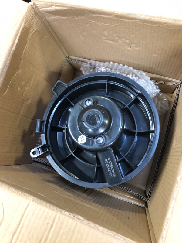 Photo 1 of A-Premium HVAC Heater Blower Motor and Resistor Compatible with Nissan Rogue 2008-2013 Rogue Select 2014-2015 Sentra 2007-2012 700253 2776170T03