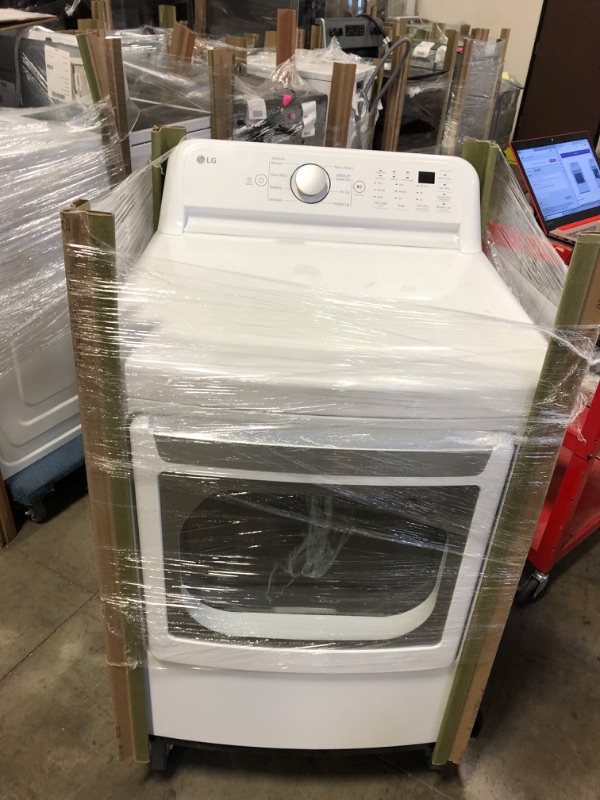 Photo 1 of LG 7.3-cu ft Electric Dryer (White) ENERGY STAR