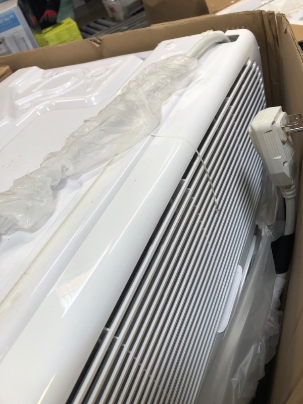 Photo 5 of 14,000 BTU 230V Through-the-Wall Air Conditioner with 10,600 BTU Supplemental Heat Capability
