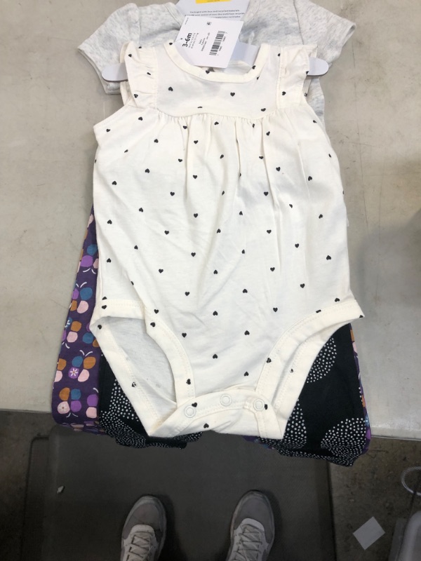 Photo 1 of caters girl  boy 4 piece set 3-6 month