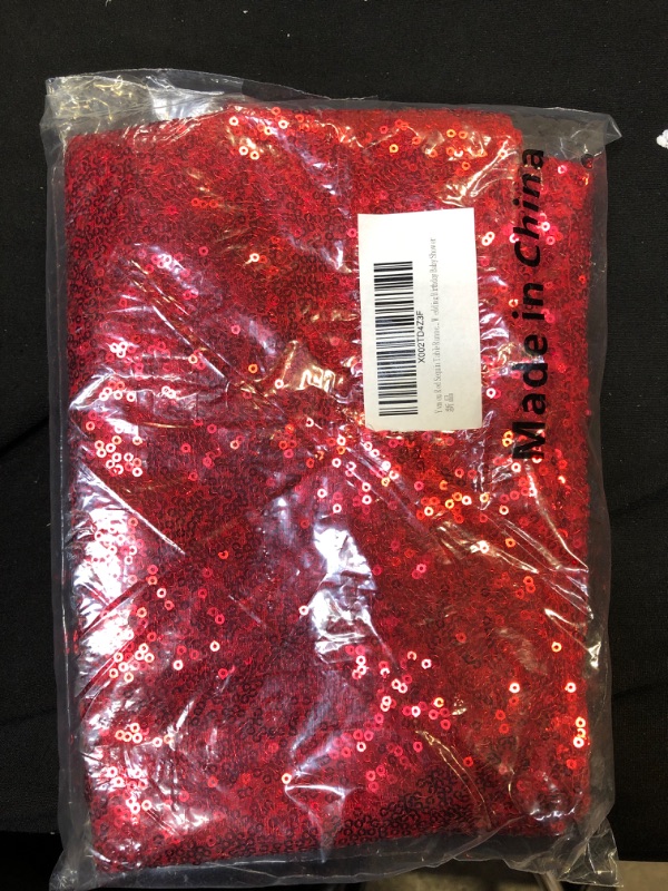 Photo 1 of  Red Sequin Table Runners, Glitter Inches Table Cloth for Mother's Day/4th of July/Party Decorations Women Girls' Birthday/Wedding/Bridal Baby Shower/Red Theme Party Decorations SIZE UNKNOWN
