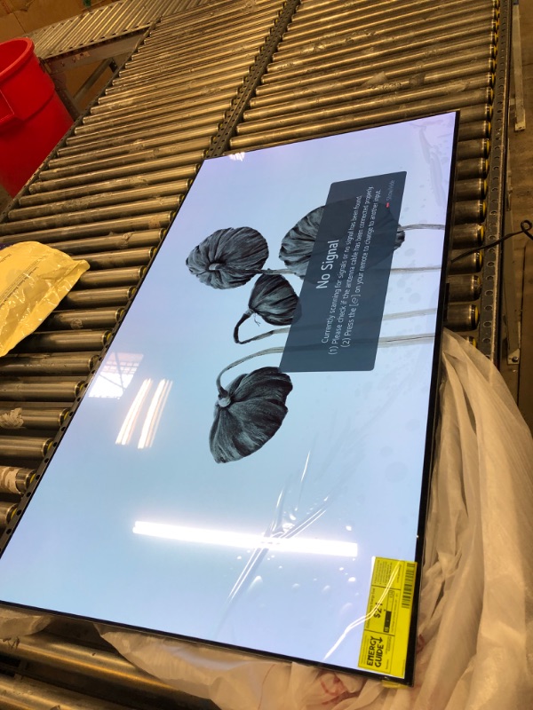 Photo 2 of LG C2 Series 55-Inch Class OLED evo Gallery Edition Smart TV OLED55C2PUA, 2022 - AI-Powered 4K TV, Alexa Built-in 55 inch TV Only