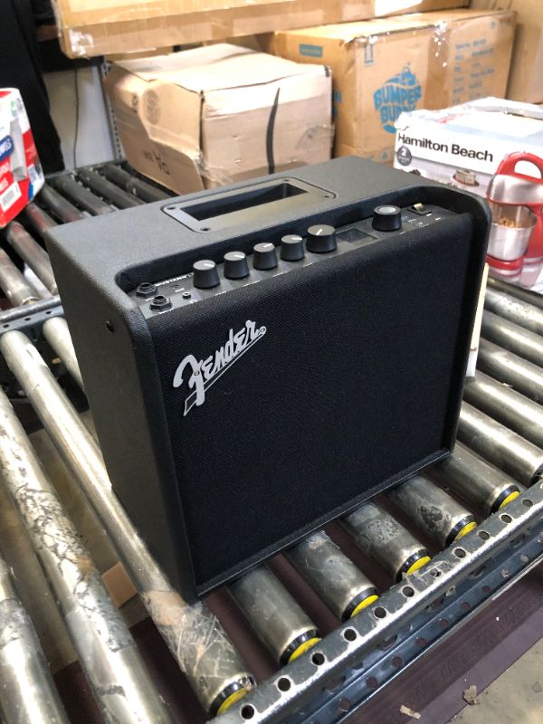 Photo 1 of Fender Mustang LT25 Guitar Amplifier LT25 Amp Only