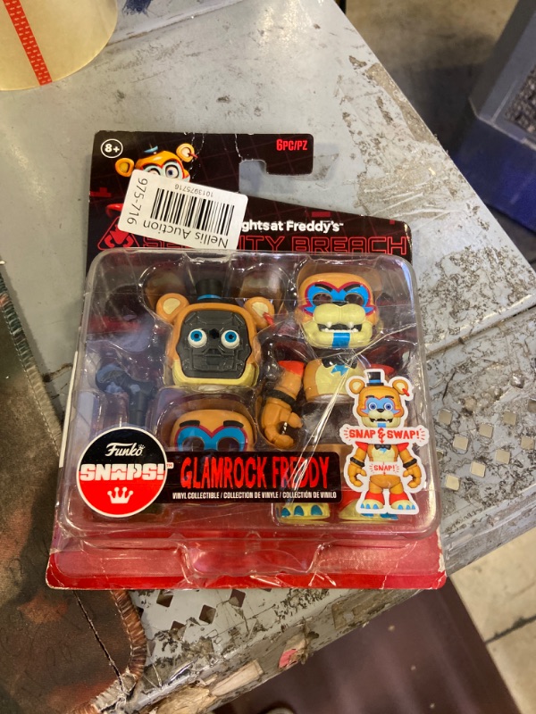 Photo 2 of Funko Snaps!: Five Nights at Freddy's - Glamrock Freddy