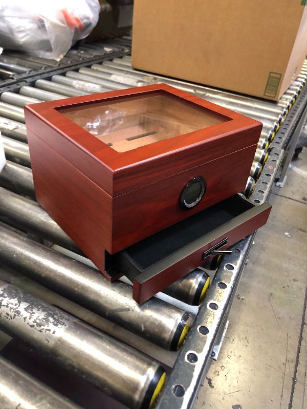 Photo 2 of Cigar Humidor, Jansfuren Spanish Cedar Handmade Cigar Box, Glass Top humidors, Digital Hygrometer Front Humidifier (Rose Red)