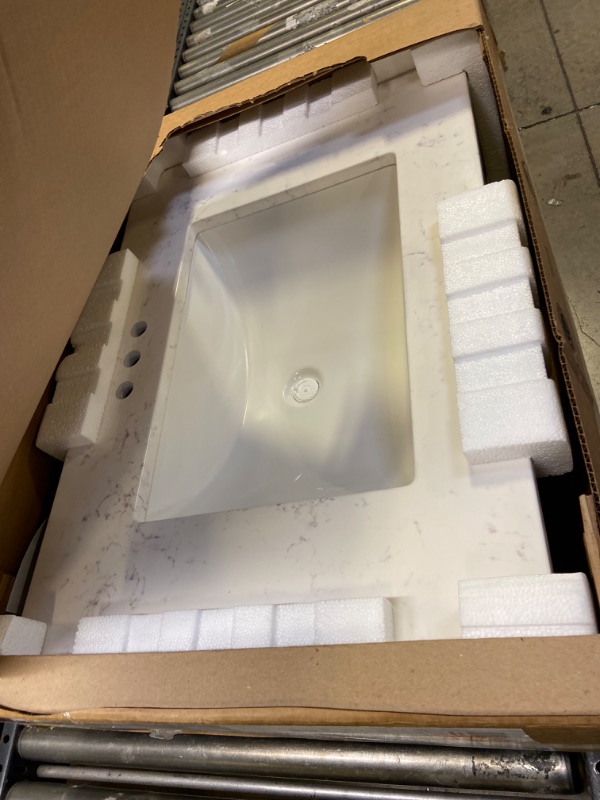 Photo 2 of 31 in. W x 22 in. D Stone Effects Cultured Marble Vanity Top in Pulsar with Undermount White Sink