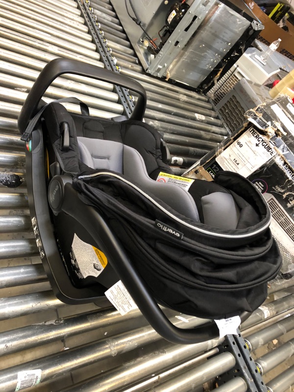 Photo 4 of Evenflo Pivot Xpand Modular Travel System with LiteMax Infant Car Seat with Anti-Rebound Bar (Ayrshire Black)
                         CAR SEAT ONLY ---VEIW PICTURES 