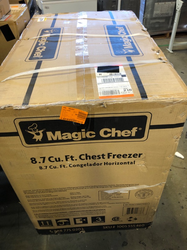 Photo 2 of 8.7 cu. ft. Manual Defrost Chest Freezer in White