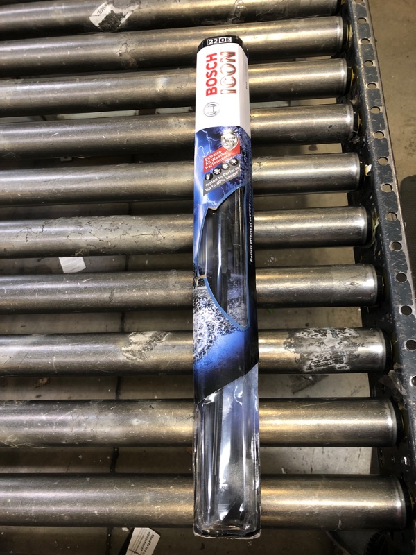 Photo 2 of BOSCH ICON 22OE Premium Beam Wiper Blade - Single