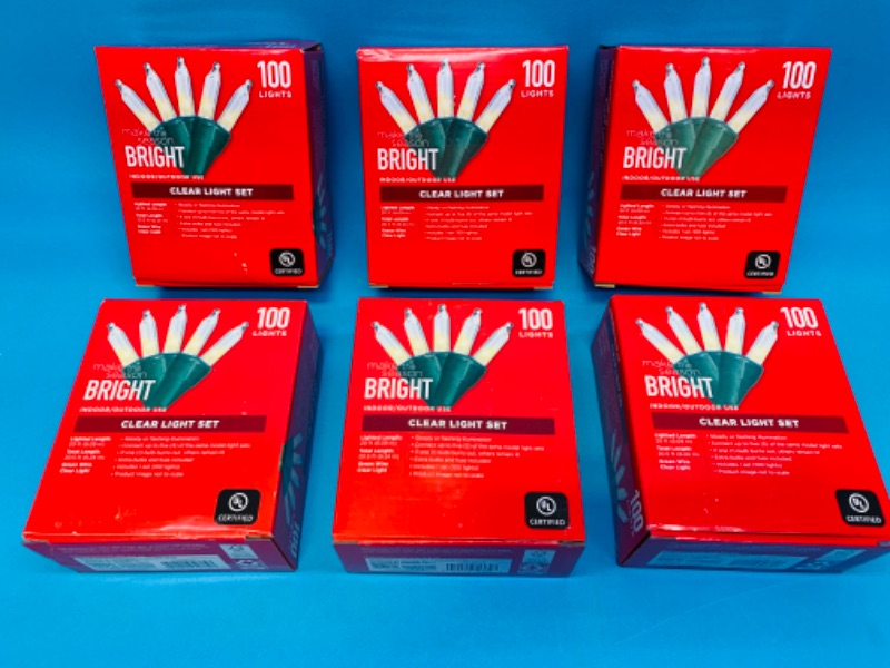Photo 1 of 985042…600 clear lights 