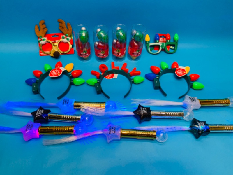 Photo 4 of 985072…holiday fiber optic lights, light up headbands, glasses, and scented play dough 