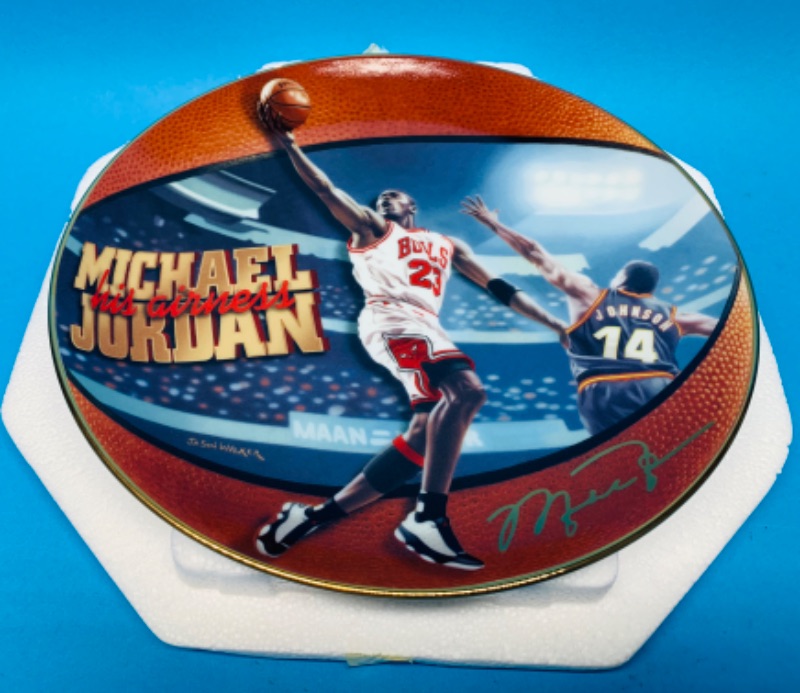 Photo 2 of 985133…Michael Jordan collector plate with coa