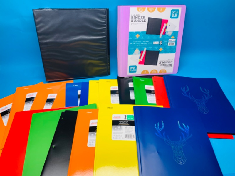 Photo 1 of 985286…folders and binders