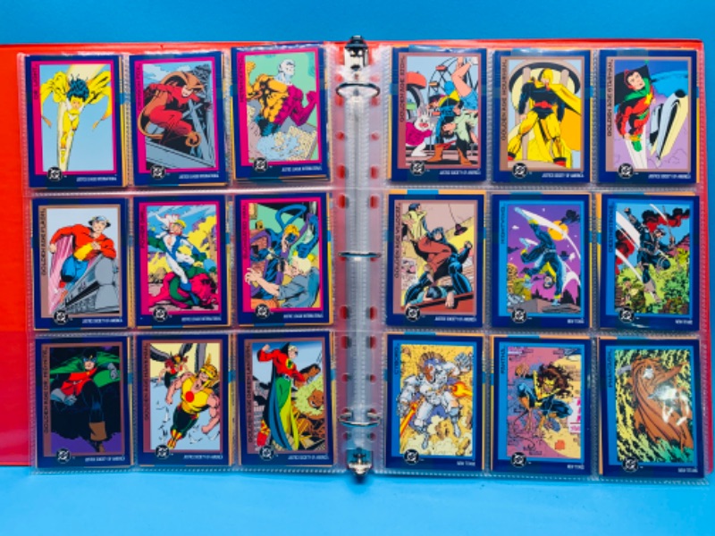 Photo 6 of 985501..,150 set DC 1993 comic cards in binder 