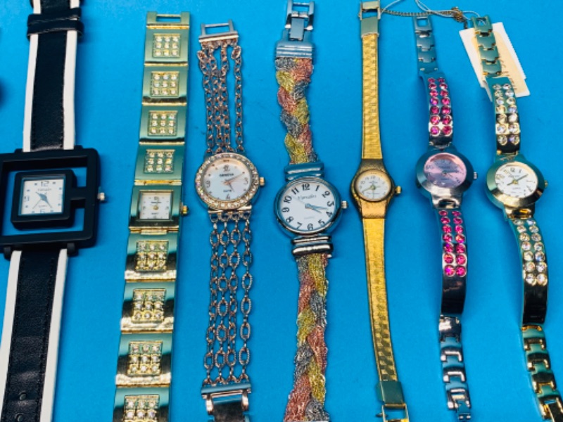 Photo 3 of 985655… 10 ladies fashion watches-need batteries replaced 
