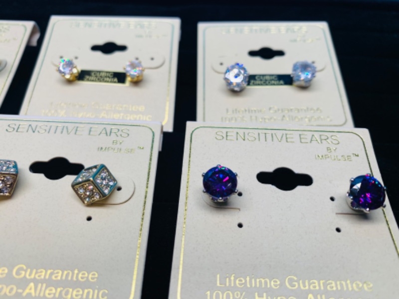 Photo 2 of 985662… 6 pairs of sensitive hypoallergenic pierced earrings 