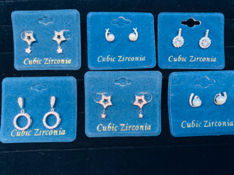 Photo 1 of 985667… 6 pairs of cubic zirconia pierced earrings -jewelry 
