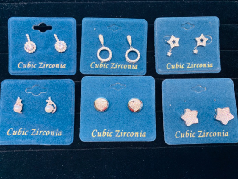 Photo 1 of 985670… 6 pairs of sensitive hypoallergenic pierced earrings 