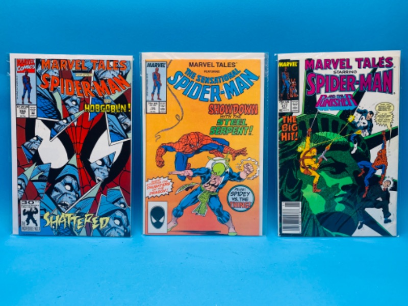 Photo 1 of 985736…3 vintage Spider-Man  comics in plastic sleeves 