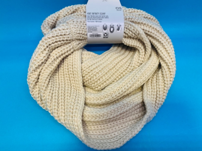 Photo 1 of 985773…knit infinity scarf 