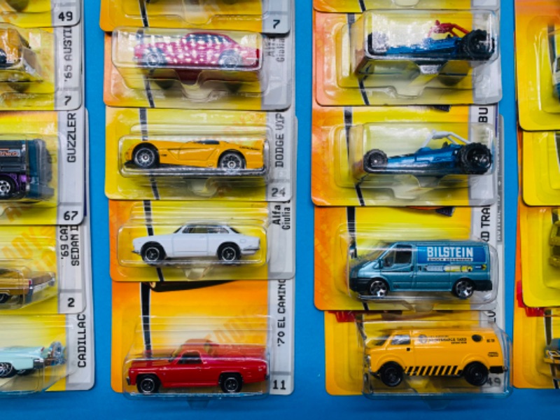 Photo 5 of 985804…48 matchbox die cast cars