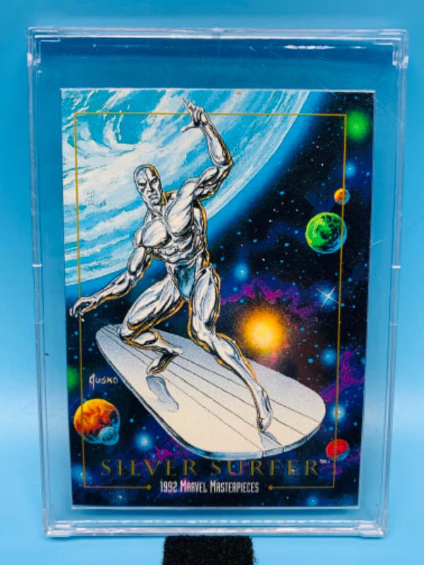 Photo 1 of 985838…1992 marvel masterpieces silver surfer card 90 in hard Plastic case 