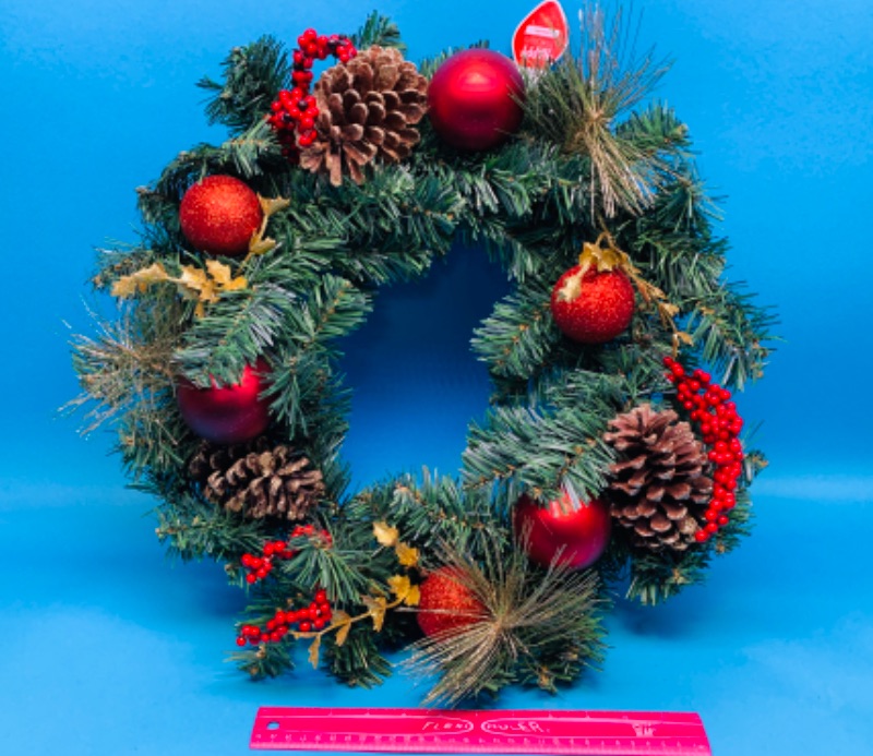 Photo 1 of 985901…large Christmas wreath 