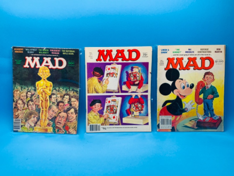 Photo 1 of 985981… 3 vintage MAD magazines in sleeves 