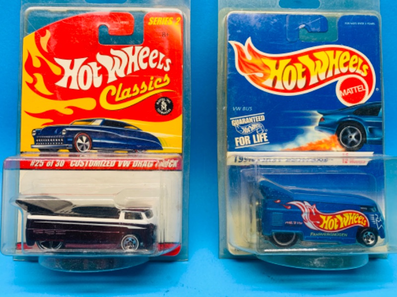 Photo 1 of 986009…2  hot wheels die cast drag trucks in cases