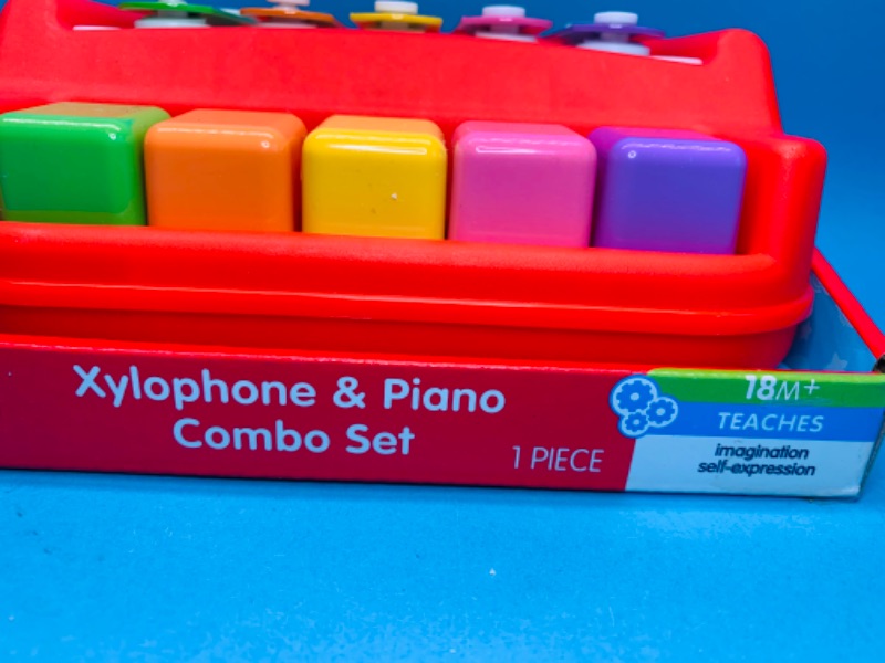 Photo 2 of 986238…xylophone and piano combo toddler toy