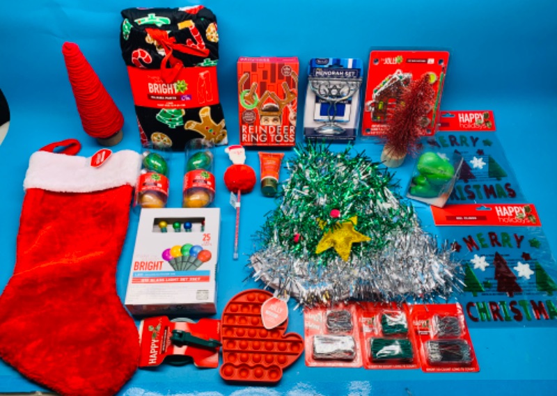 Photo 1 of 986244…Christmas and holiday items 