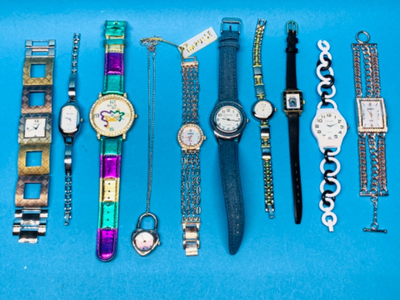 Photo 1 of 986345…10 ladies fashion watches -will need batteries 