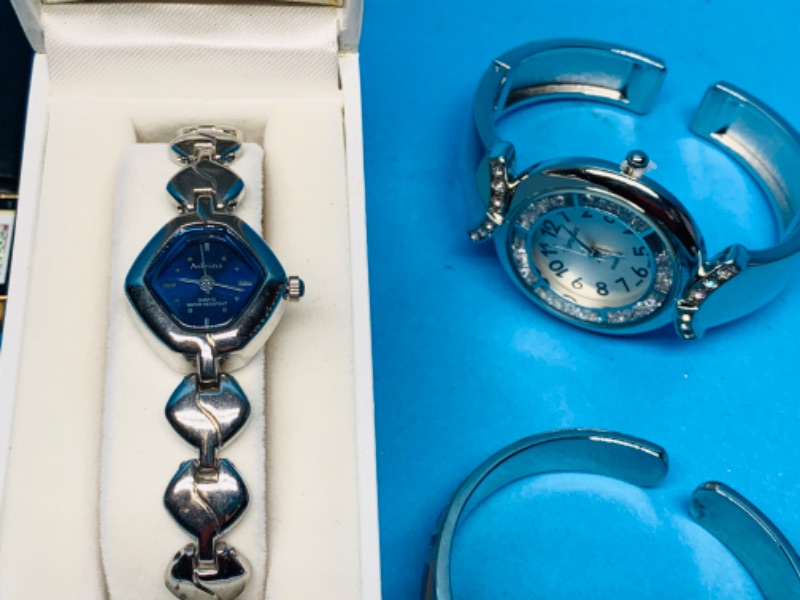 Photo 3 of 986346…8 ladies fashion watches- will need batteries 