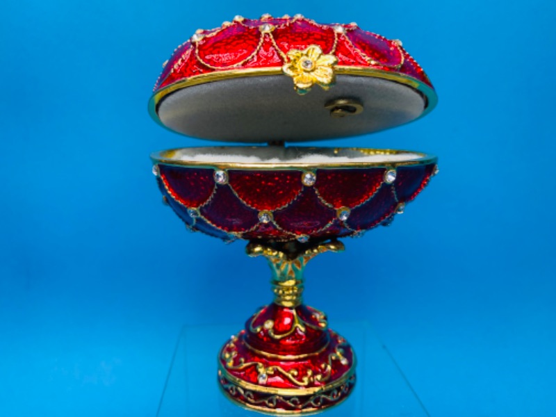 Photo 1 of 986409… 4” impulse jeweled and crystal enamel hinged musical trinket box in box