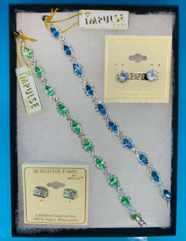 Photo 2 of 986414…2 impulse fashion bracelets and 2 pairs of pierced earrings in gift box 