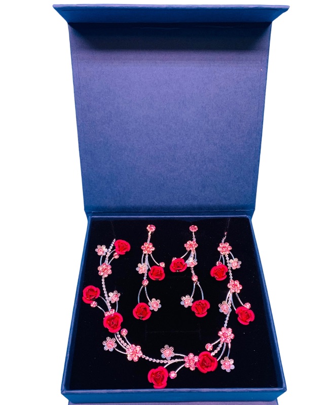 Photo 2 of 986445…Christina collection fashion necklace and pierced earrings set in gift box 