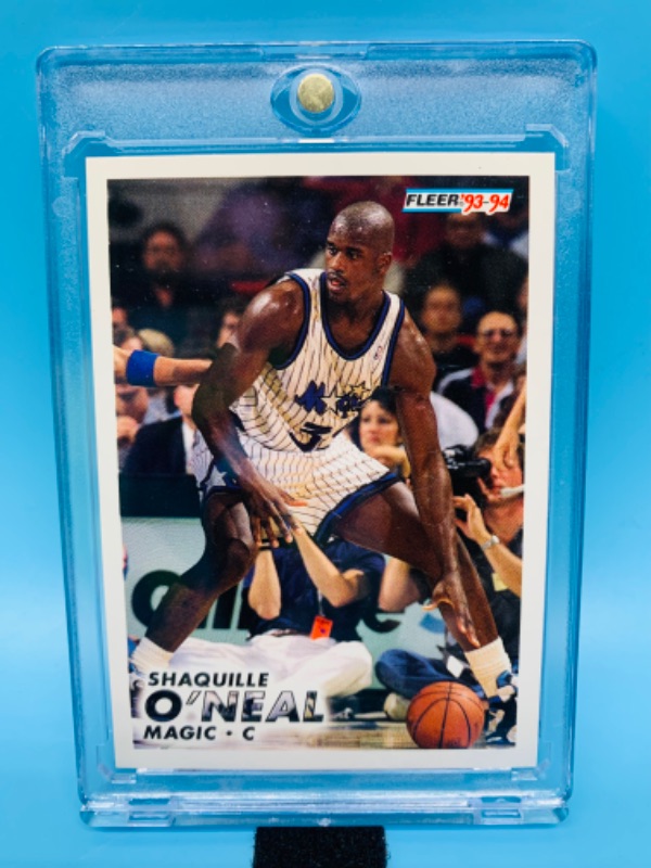 Photo 1 of 986453…1993 Fleer Shaquille O’Neil Magic card #149  in hard plastic case 