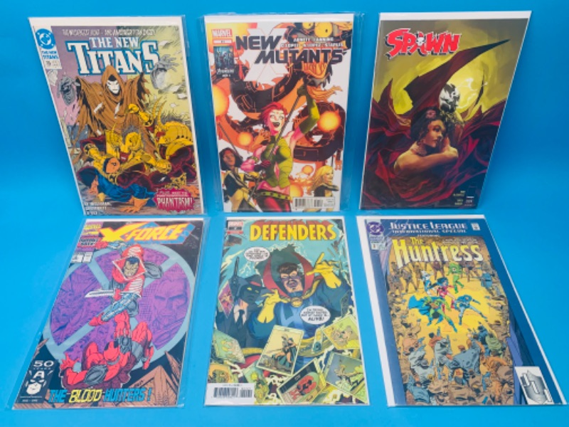 Photo 1 of 986484…6  comics in plastic sleeves 