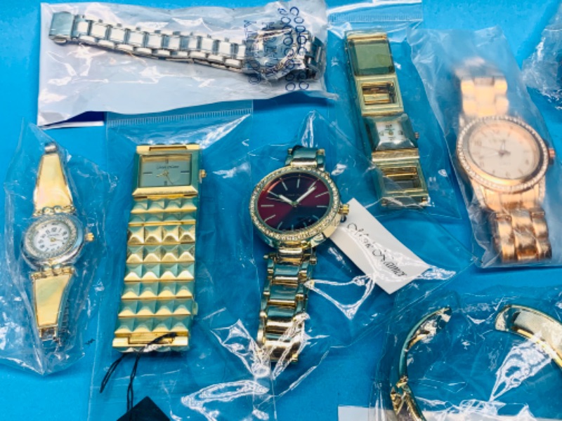 Photo 2 of 986751… 10 ladies fashion watches-will need batteries replaced -in gift box