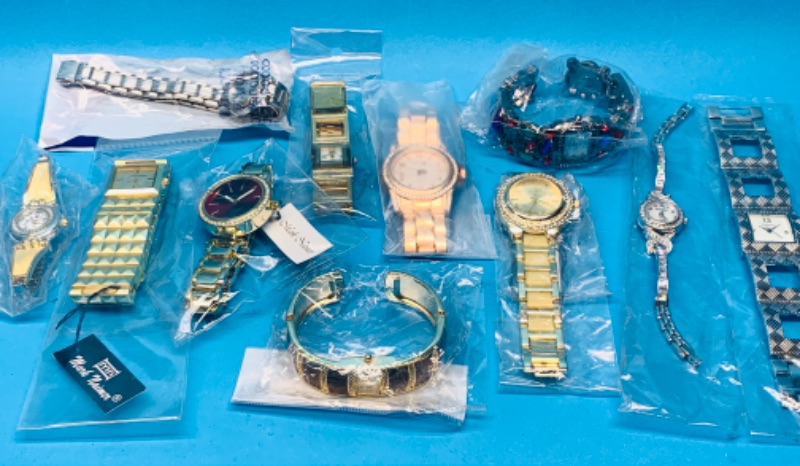 Photo 1 of 986751… 10 ladies fashion watches-will need batteries replaced -in gift box