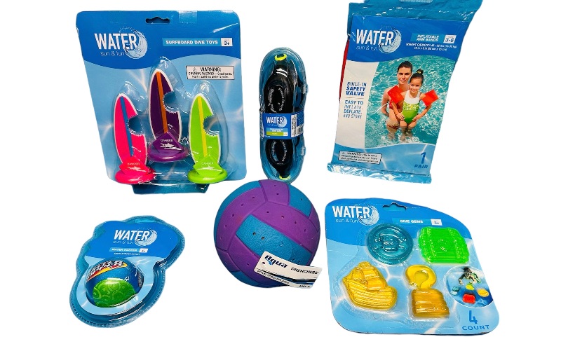 Photo 1 of 986864…pool / swim toys