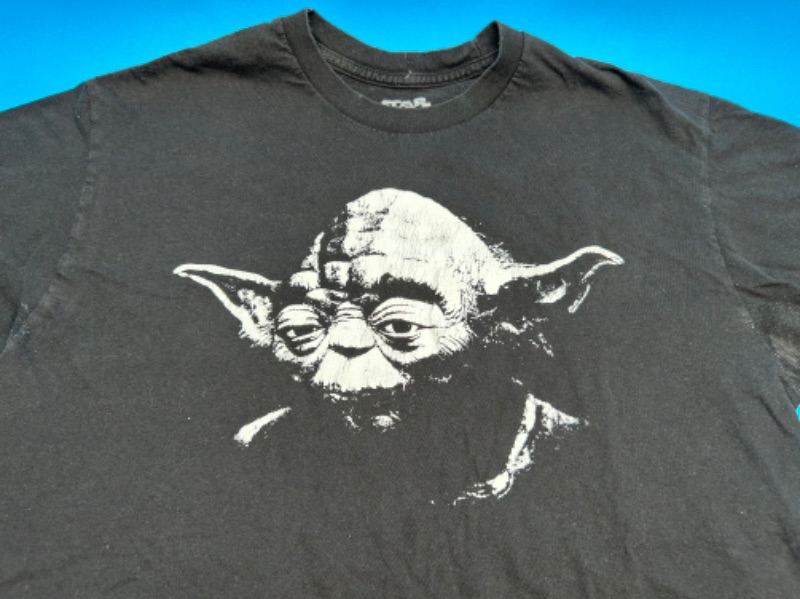 Photo 1 of 986896…size Large used Star Wars t-shirt 