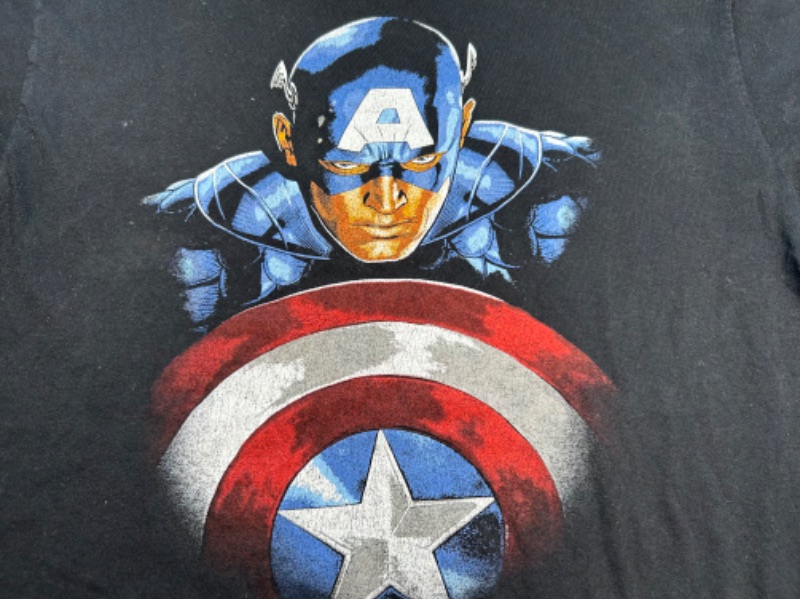 Photo 2 of 986899…size Large used Captain America t-shirt 