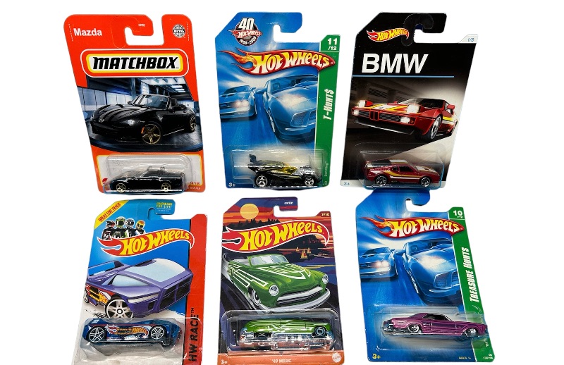 Photo 1 of 986917… 6  die cast cars 