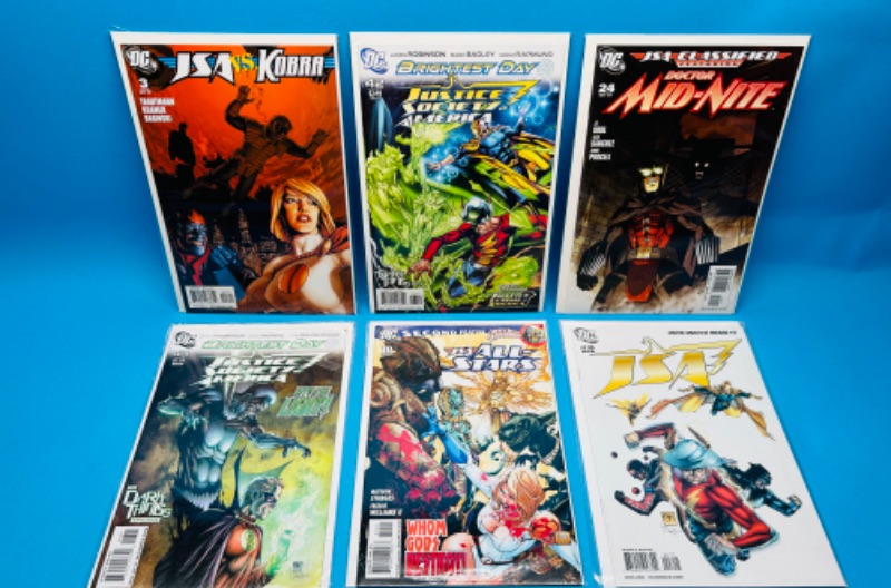 Photo 1 of 986947… 6 JSA  comics in plastic sleeves 