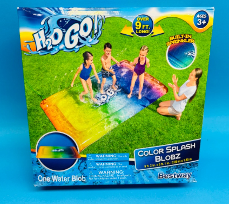 Photo 2 of 987003… H2O GO 9 foot long color splash blobz with built in sprinkler 
