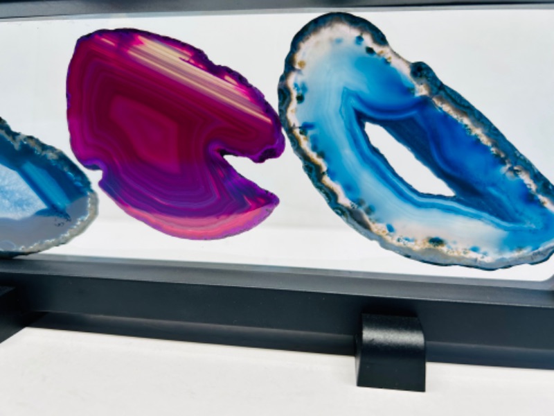 Photo 3 of 987084…agate slices in 9 x 4” display 