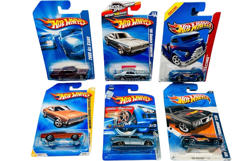 Photo 1 of 987287… …6 hot wheels die cast cars 