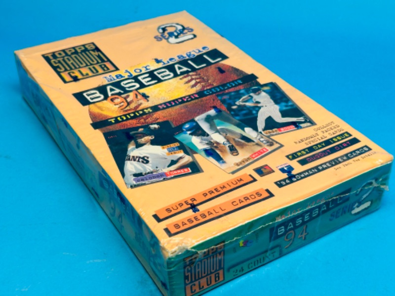 Photo 3 of 987422…sealed Topps stadium club Baseball super color cards in box 1994